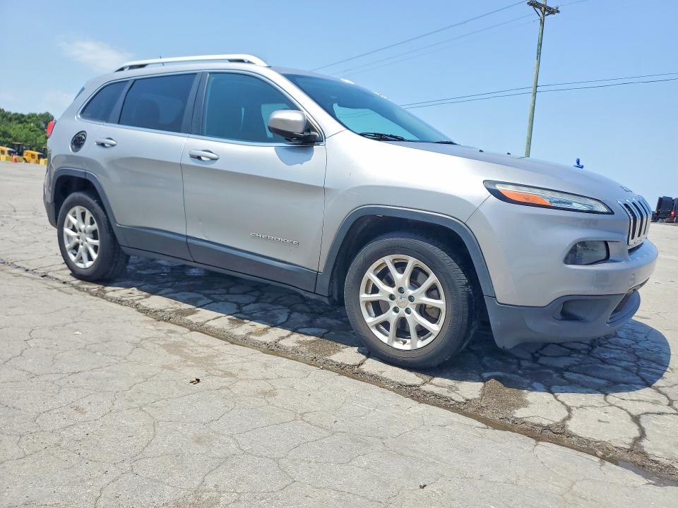 Продажа на аукционе авто 2015 Jeep Cherokee, vin: 1C4PJLCB1FW627418, номер лота: 62643616