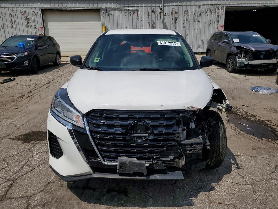 61979056 :رقم المزاد ، 3N1CP5BV1NL503337 vin ، 2022 Nissan Kicks مزاد بيع