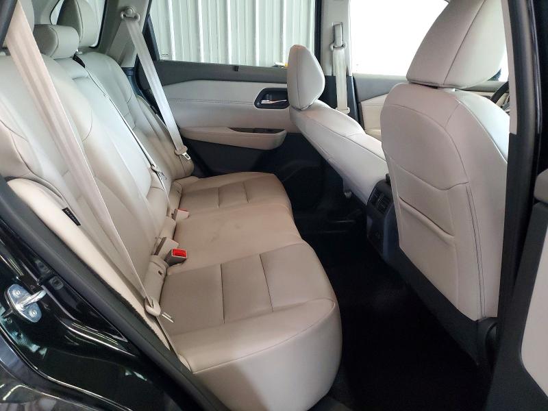 61064606 :رقم المزاد ، 5N1BT3BB8PC949672 vin ، 2023 Nissan Rogue مزاد بيع