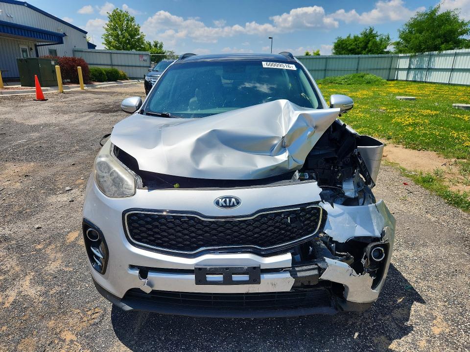 60009516 :رقم المزاد ، KNDPN3AC9J7390471 vin ، 2018 Kia Sportage مزاد بيع