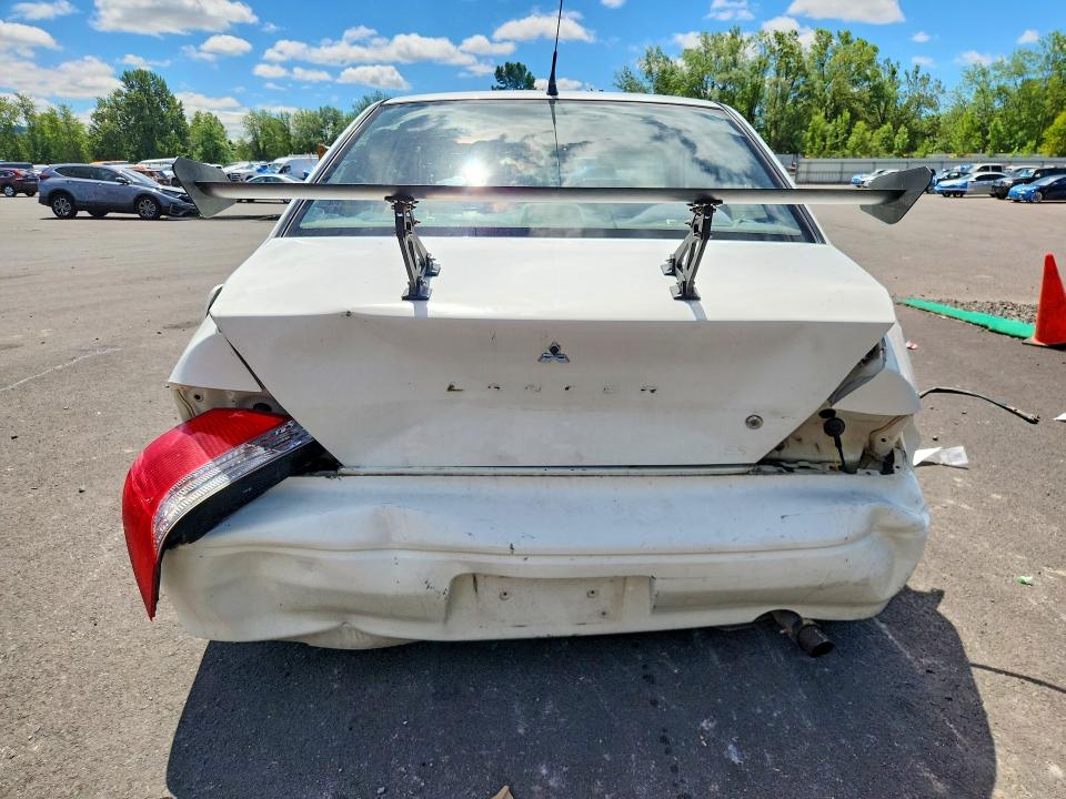60151556 :رقم المزاد ، JA3AJ26E12U020400 vin ، 2002 Mitsubishi Lancer مزاد بيع