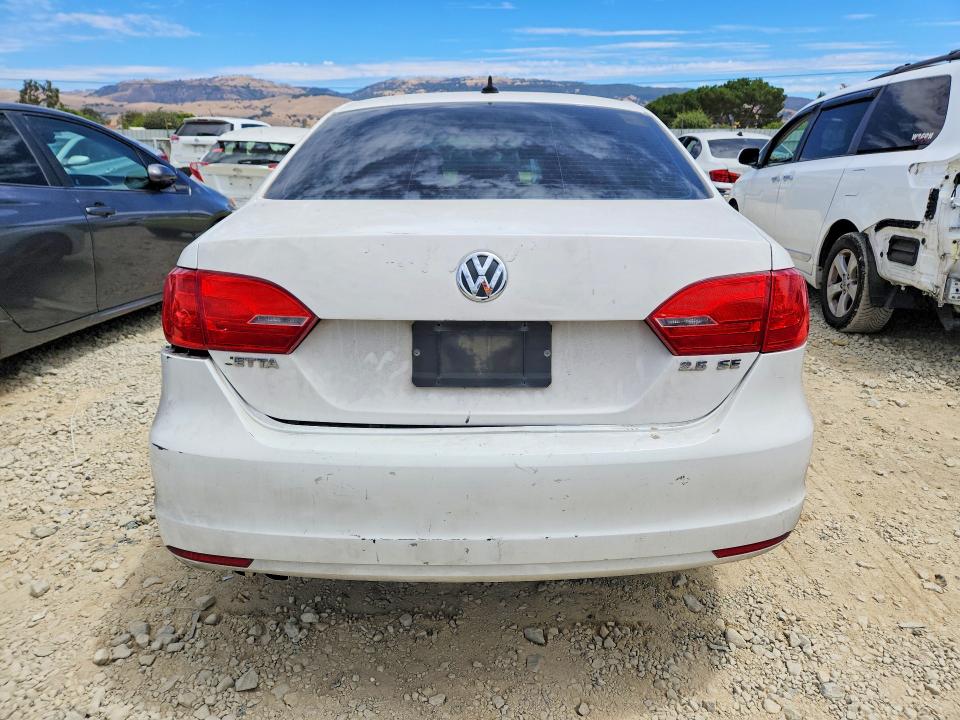 62015316 :رقم المزاد ، 3VWDP7AJ3DM406111 vin ، 2013 Volkswagen Jetta مزاد بيع