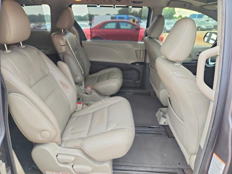 Продажа на аукционе авто 2016 Toyota Sienna, vin: 5TDYK3DC8GS765127, номер лота: 60629486