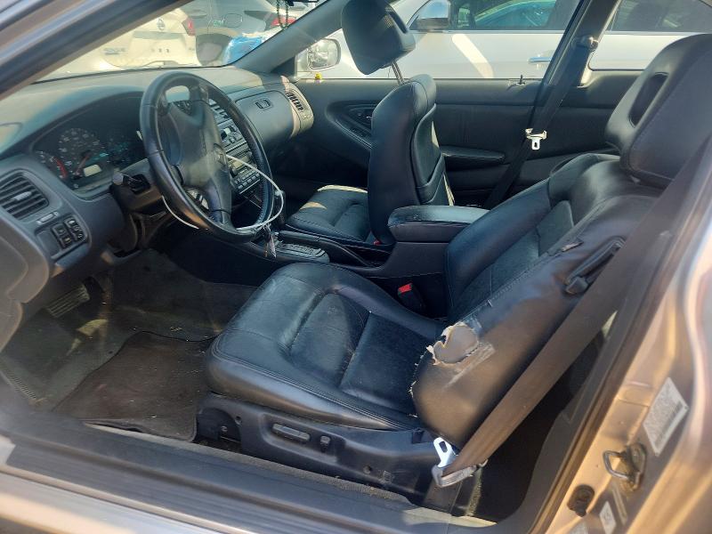58946636 :رقم المزاد ، 1HGCG22522A003705 vin ، 2002 Honda Accord مزاد بيع