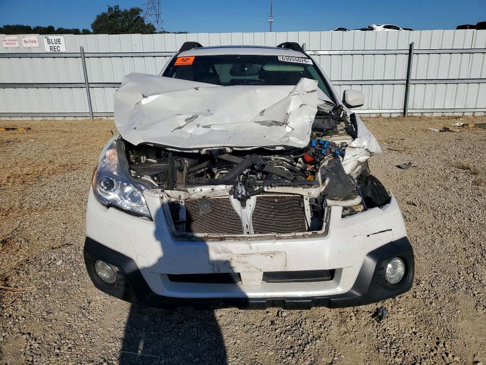 Продажа на аукционе авто 2014 Subaru Outback, vin: 4S4BRBDC7E3214614, номер лота: 63055026