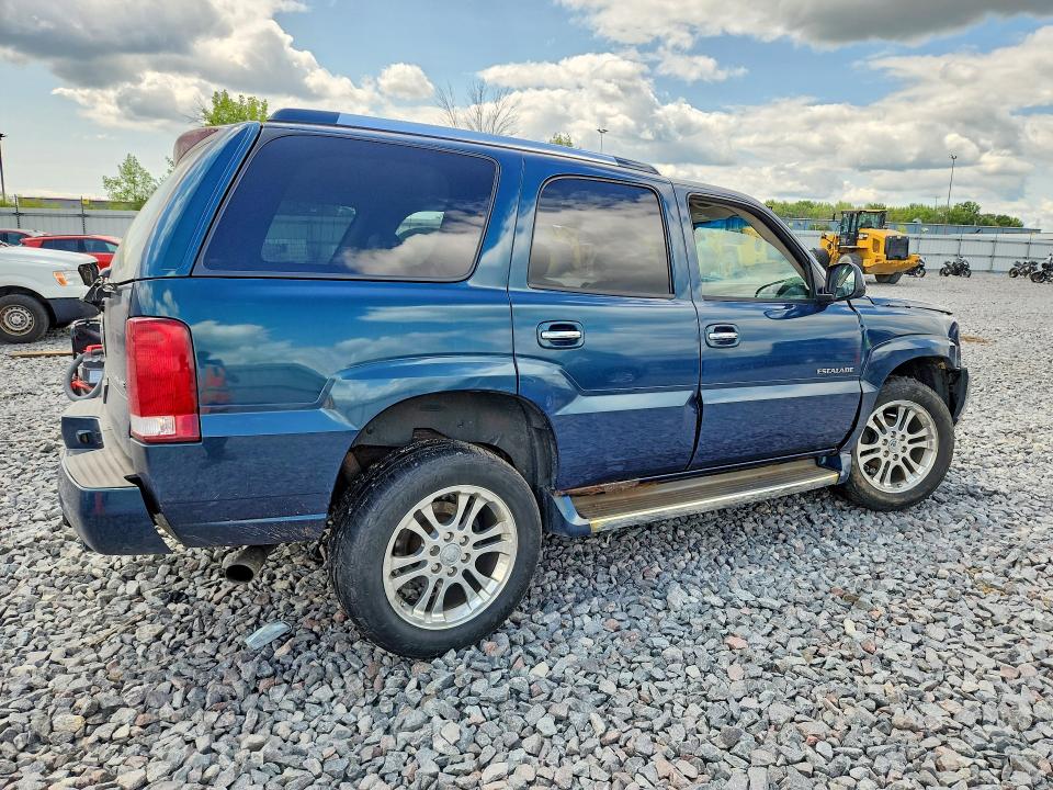 2005 Cadillac Escalade მანქანა იყიდება აუქციონზე, vin: 1GYEK63N05R117326, აუქციონის ნომერი: 62026176