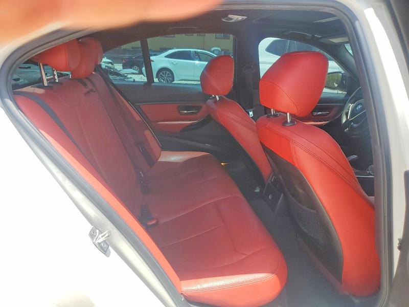 60616446 :رقم المزاد ، WBA3A5G5XFNS89633 vin ، 2015 Bmw 328 مزاد بيع