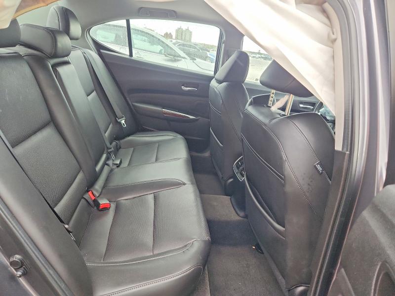 61149606 :رقم المزاد ، 19UUB1F54HA004404 vin ، 2017 Acura Tlx مزاد بيع