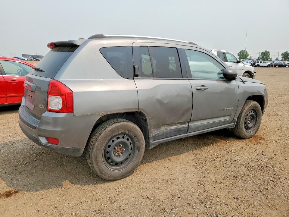 62452496 :رقم المزاد ، 1C4NJDABXCD523064 vin ، 2012 Jeep Compass مزاد بيع