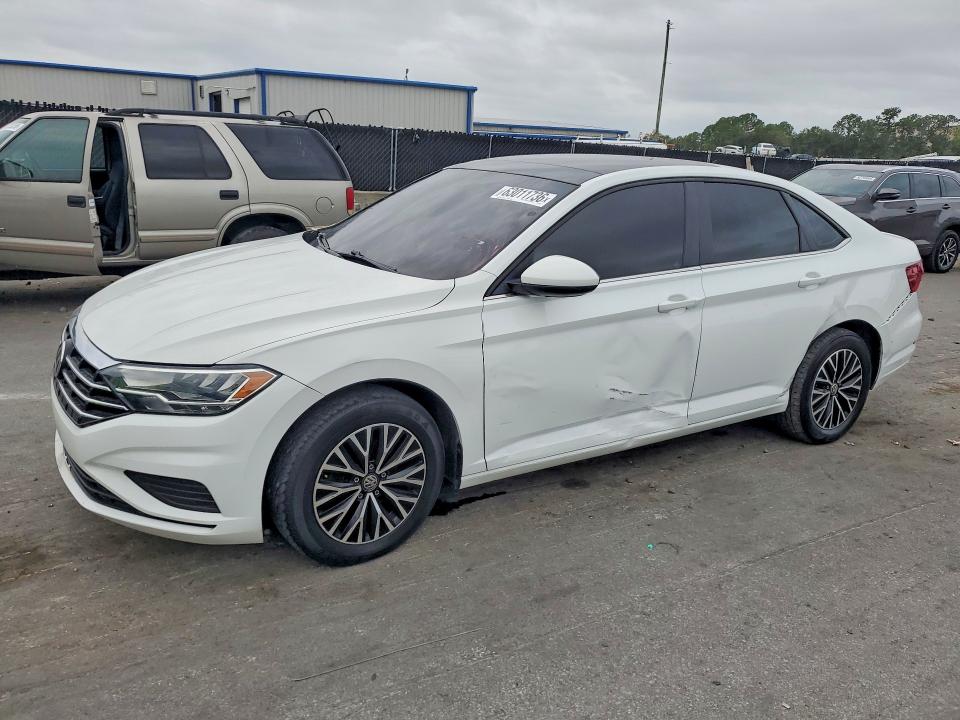 Продажа на аукционе авто 2019 Volkswagen Jetta, vin: 3VWC57BU7KM235807, номер лота: 63011736