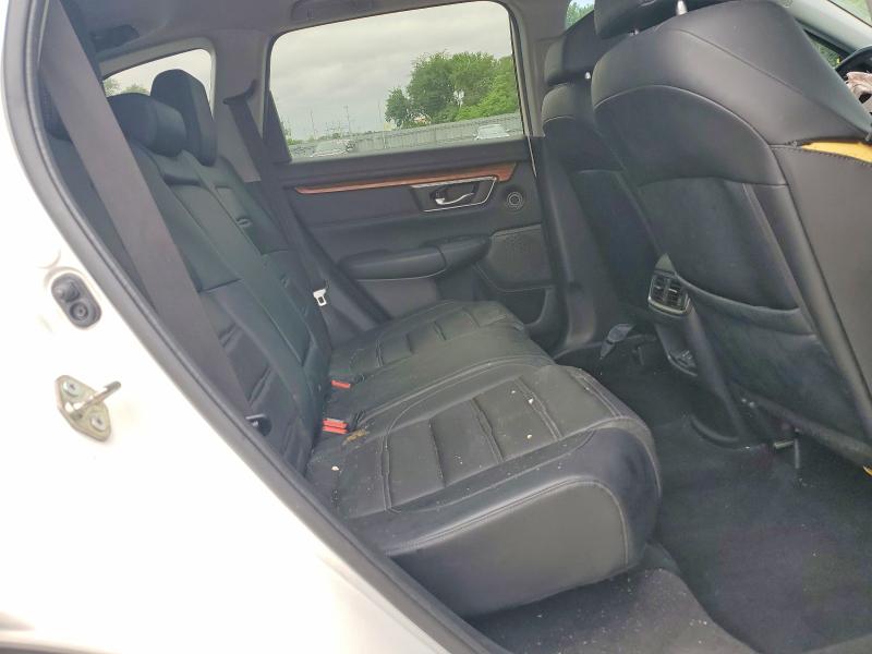 63506326 :رقم المزاد ، 2HKRW2H99HH100648 vin ، 2017 Honda Cr-v مزاد بيع