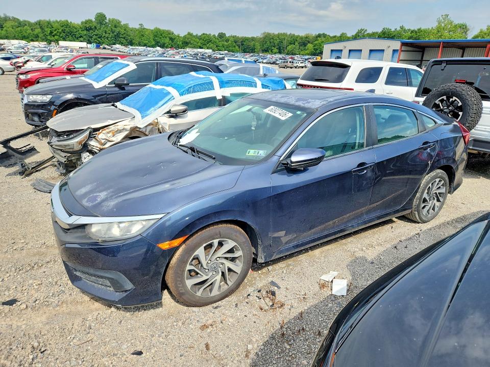 2017 Honda Civic მანქანა იყიდება აუქციონზე, vin: 2HGFC2F77HH511165, აუქციონის ნომერი: 60927406