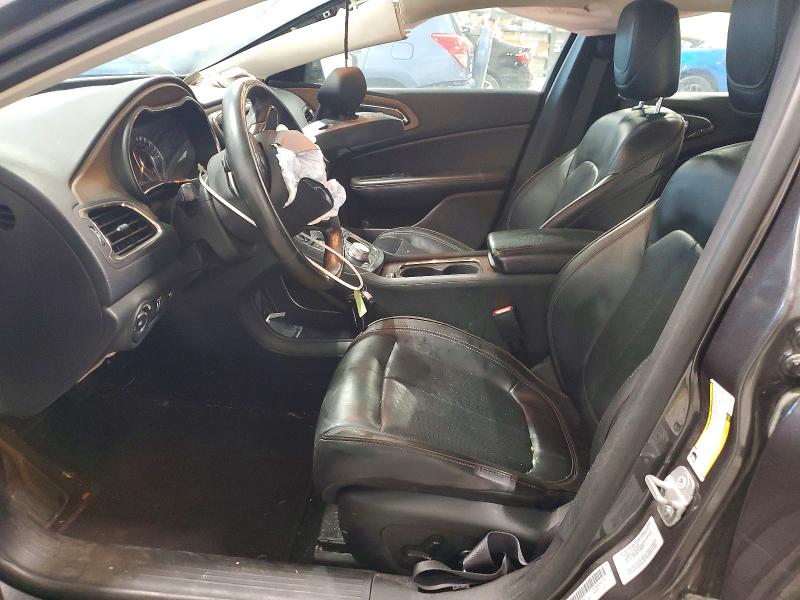 62981306 :رقم المزاد ، 1C3CCCEG3FN540583 vin ، 2015 Chrysler 200 مزاد بيع