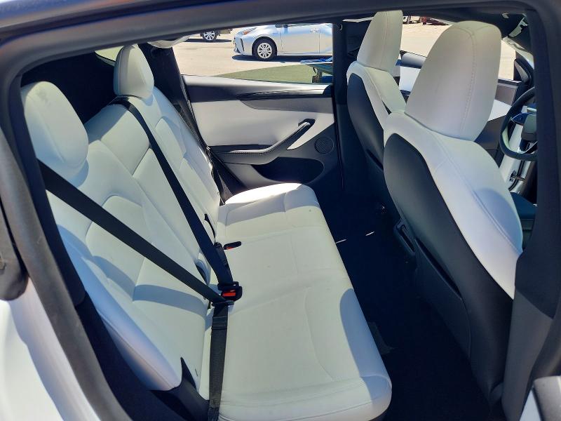 59186076 :رقم المزاد ، 7SAYGDEE6TF577781 vin ، 2026 Tesla Model Y مزاد بيع