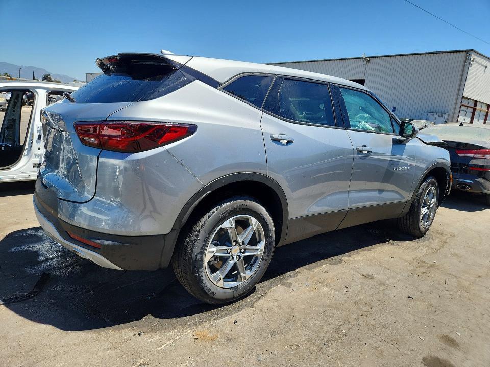 62324306 :رقم المزاد ، 3GNKBCR48TS157368 vin ، 2026 Chevrolet Blazer مزاد بيع