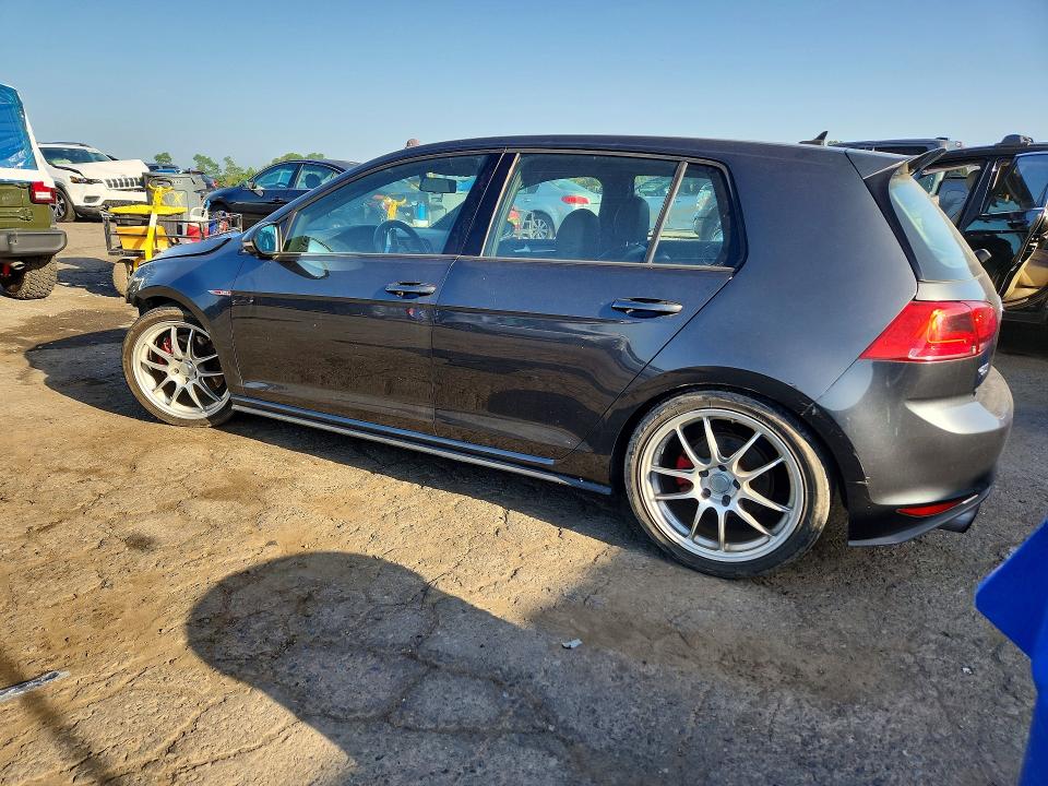 2015 Volkswagen Gti მანქანა იყიდება აუქციონზე, vin: 3VW5T7AU1FM095517, აუქციონის ნომერი: 59314996