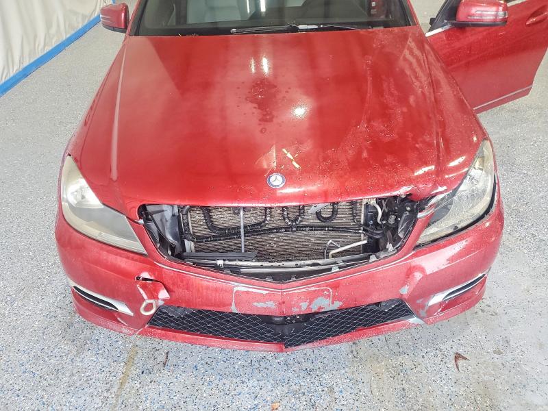 Продаж на аукціоні авто 2012 Mercedes-benz C, vin: WDDGF8BB8CA615507, номер лоту: 62546946