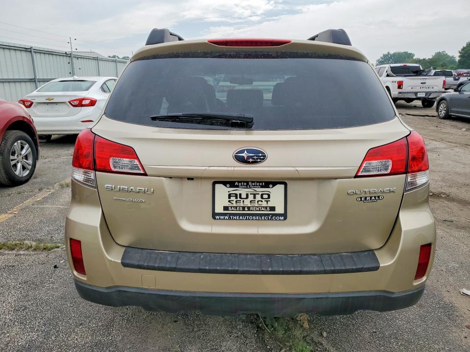 61562716 :رقم المزاد ، 4S4BRCLC9A3327241 vin ، 2010 Subaru Outback مزاد بيع