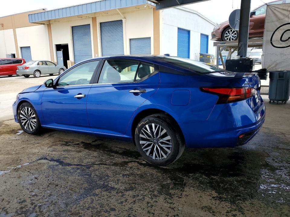 Продаж на аукціоні авто 2025 Nissan Altima, vin: 1N4BL4DV2SN386140, номер лоту: 61186006