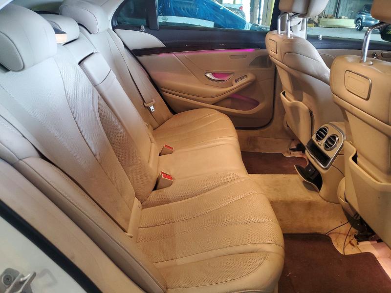 60433006 :رقم المزاد ، WDDUG6GB7JA364134 vin ، 2018 Mercedes-benz S مزاد بيع
