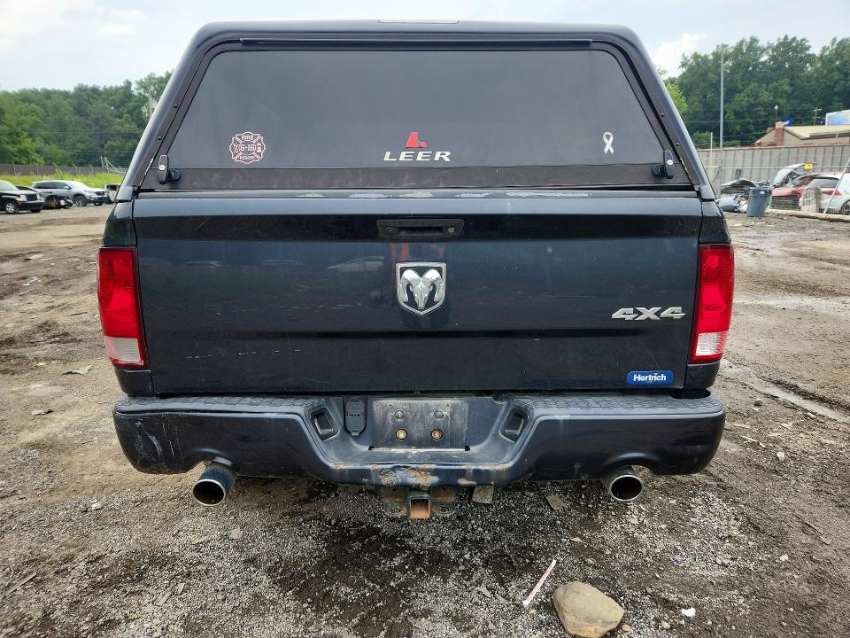 59720516 :رقم المزاد ، 3C6RR7KT1GG348951 vin ، 2019 Ram 1500 مزاد بيع