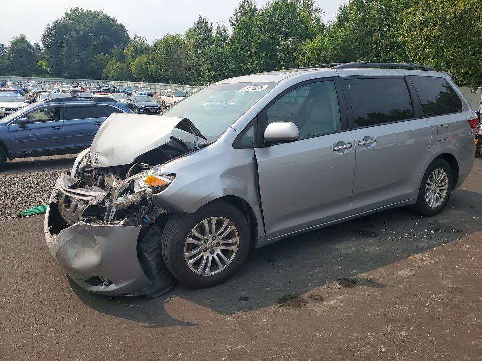 Aukcja sprzedaży 2015 Toyota Sienna, vin: 5TDYK3DC2FS600009, numer aukcji: 62442876