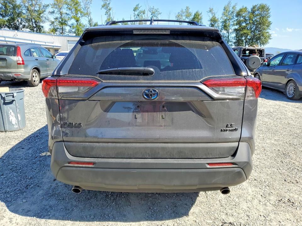 61083286 :رقم المزاد ، 4T3LWRFV7NU067832 vin ، 2022 Toyota Rav4 مزاد بيع