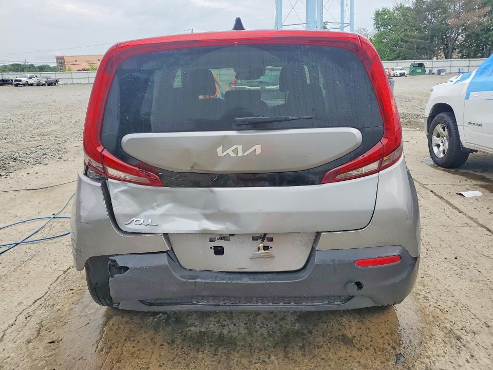 62995296 :رقم المزاد ، KNDJ23AU7N7814582 vin ، 2022 Kia Soul مزاد بيع