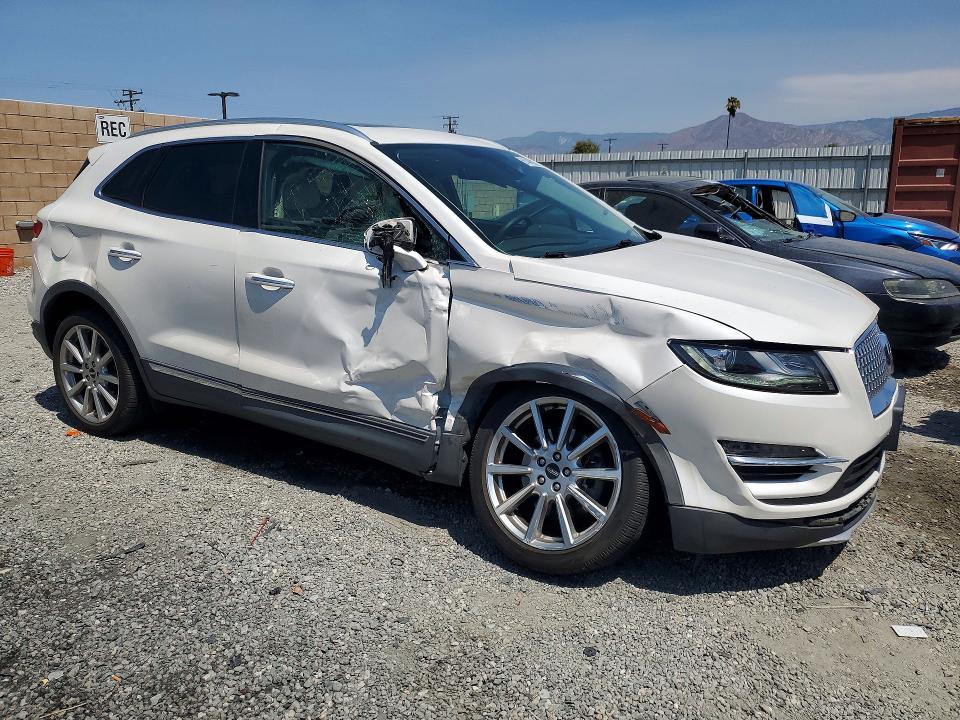 Aukcja sprzedaży 2019 Lincoln Mkc, vin: 5LMCJ3C94KUL27768, numer aukcji: 61445826