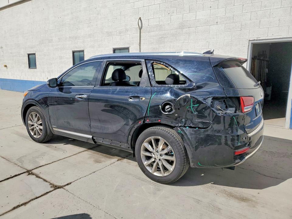 2018 Kia Sorento მანქანა იყიდება აუქციონზე, vin: 5XYPKDA50JG370029, აუქციონის ნომერი: 59697966