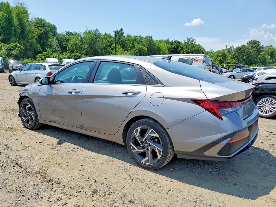 60698656 :رقم المزاد ، KMHLP4DG4SU027071 vin ، 2025 Hyundai Elantra مزاد بيع
