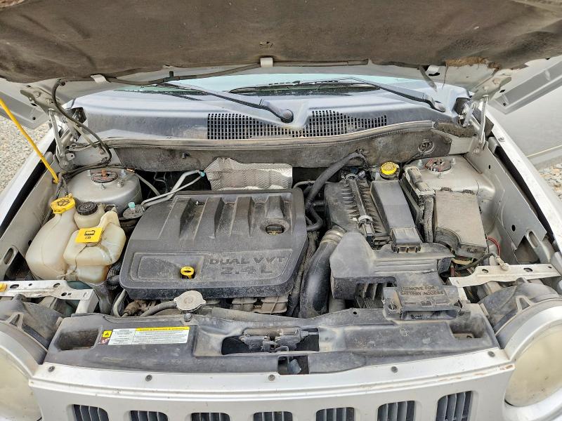 85981085 :رقم المزاد ، 1J4NF4FB9AD512655 vin ، 2010 Jeep Compass مزاد بيع
