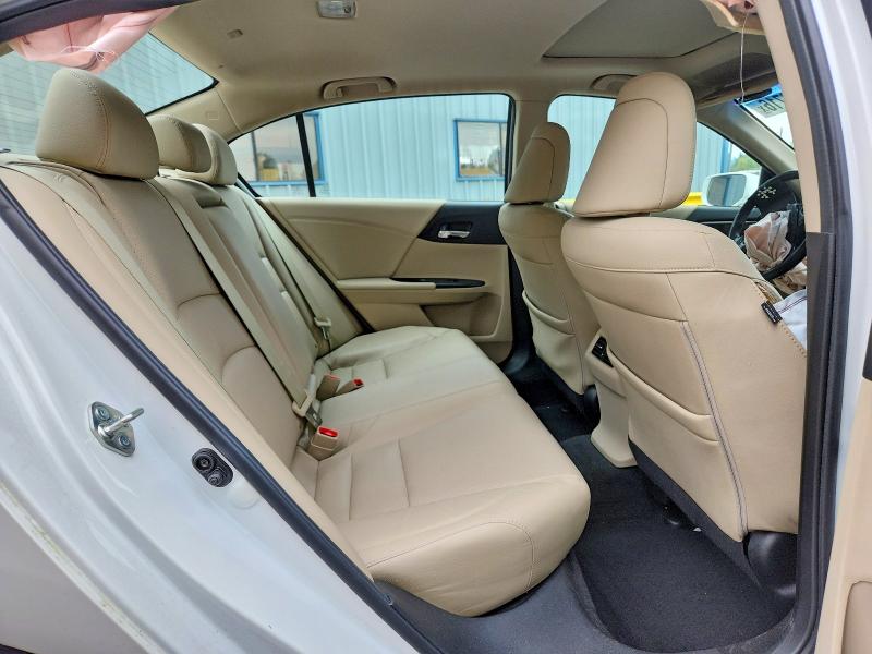 61619716 :رقم المزاد ، 1HGCR2F87GA177503 vin ، 2016 Honda Accord مزاد بيع