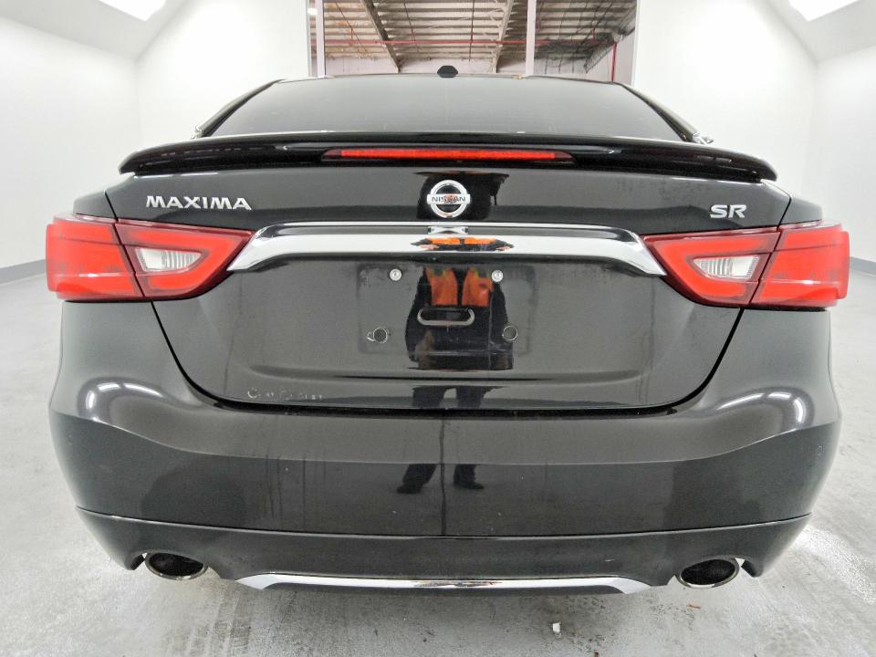 85995185 :رقم المزاد ، 1N4AA6AP5HC410132 vin ، 2017 Nissan Maxima مزاد بيع