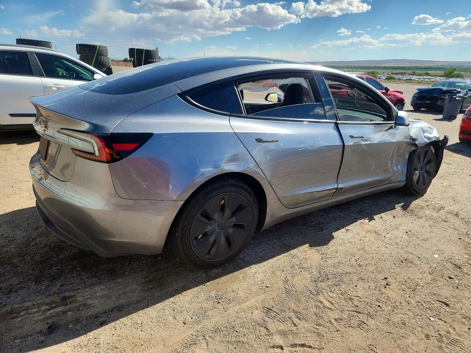 Продажа на аукционе авто 2025 Tesla Model 3, vin: 5YJ3E1EAXSF897354, номер лота: 85993875