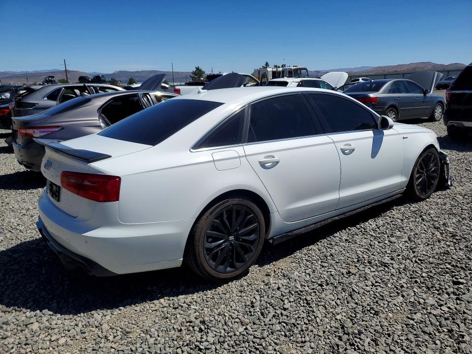 Продажа на аукционе авто 2012 Audi A6, vin: WAUGGAFC8CN069234, номер лота: 61376476