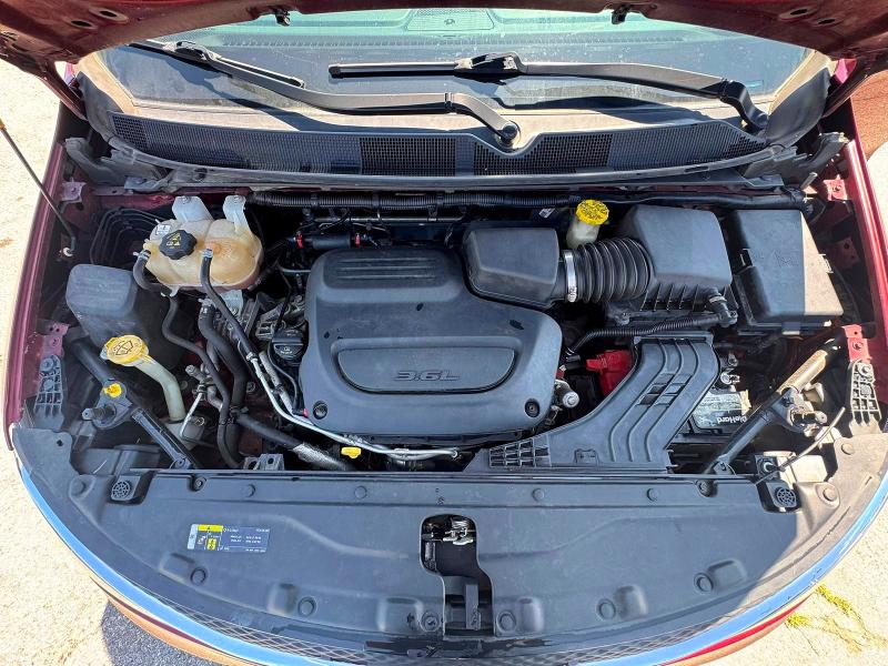 63158906 :رقم المزاد ، 2C4RC1DG9MR512928 vin ، 2021 Chrysler Voyager مزاد بيع