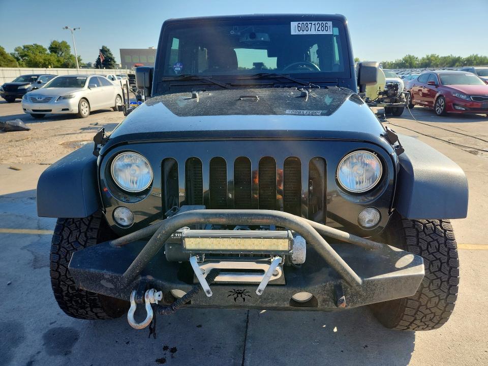 60871286 :رقم المزاد ، 1C4HJWFG1EL118748 vin ، 2014 Jeep Wrangler Unlimited مزاد بيع