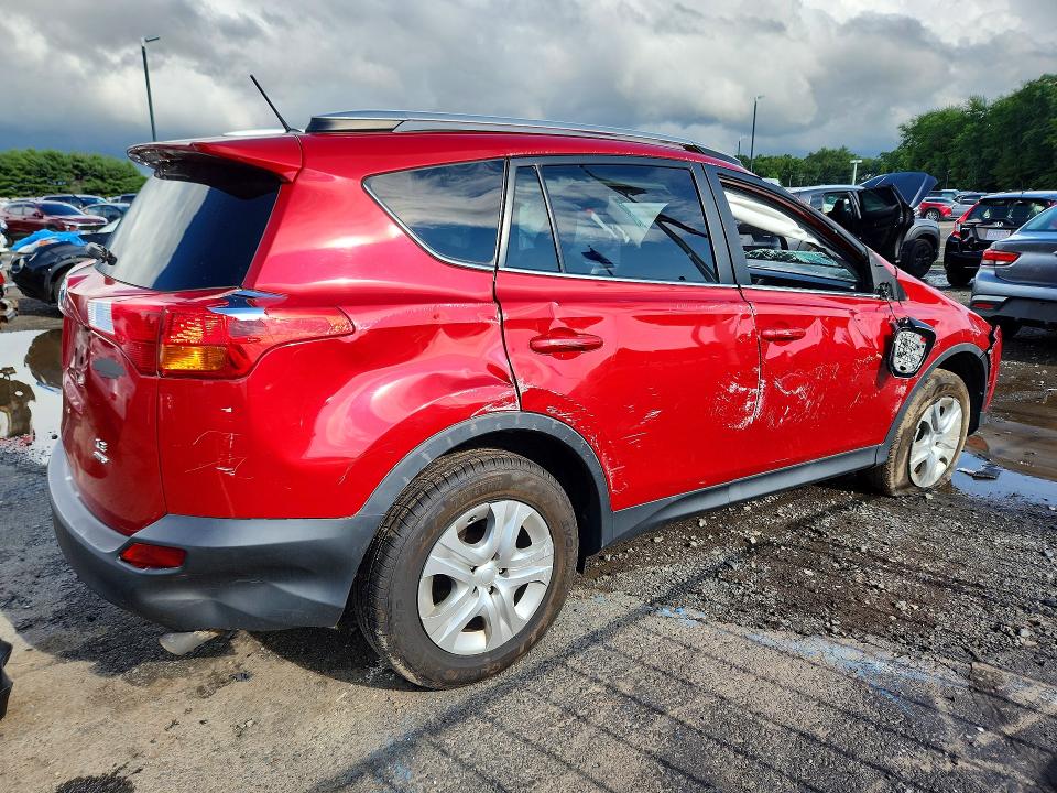 63050626 :رقم المزاد ، 2T3BFREV6FW245874 vin ، 2015 Toyota Rav4 مزاد بيع