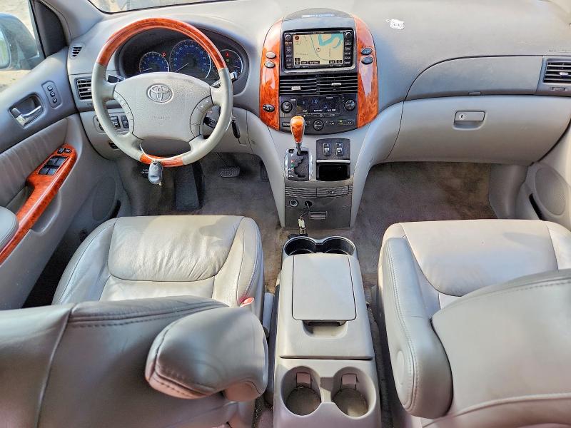 2010 Toyota Sienna მანქანა იყიდება აუქციონზე, vin: 5TDDK4CC0AS032602, აუქციონის ნომერი: 59015696