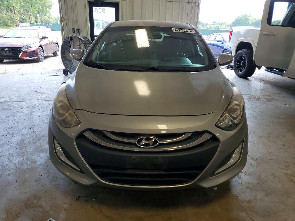 Продажа на аукционе авто 2013 Hyundai Elantra Gt, vin: KMHD35LE8DU122113, номер лота: 62839876