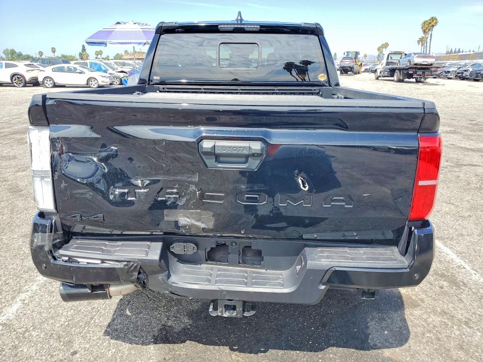 Продажа на аукционе авто 2025 Toyota Tacoma, vin: 3TMLB5JN0SM200925, номер лота: 62052196