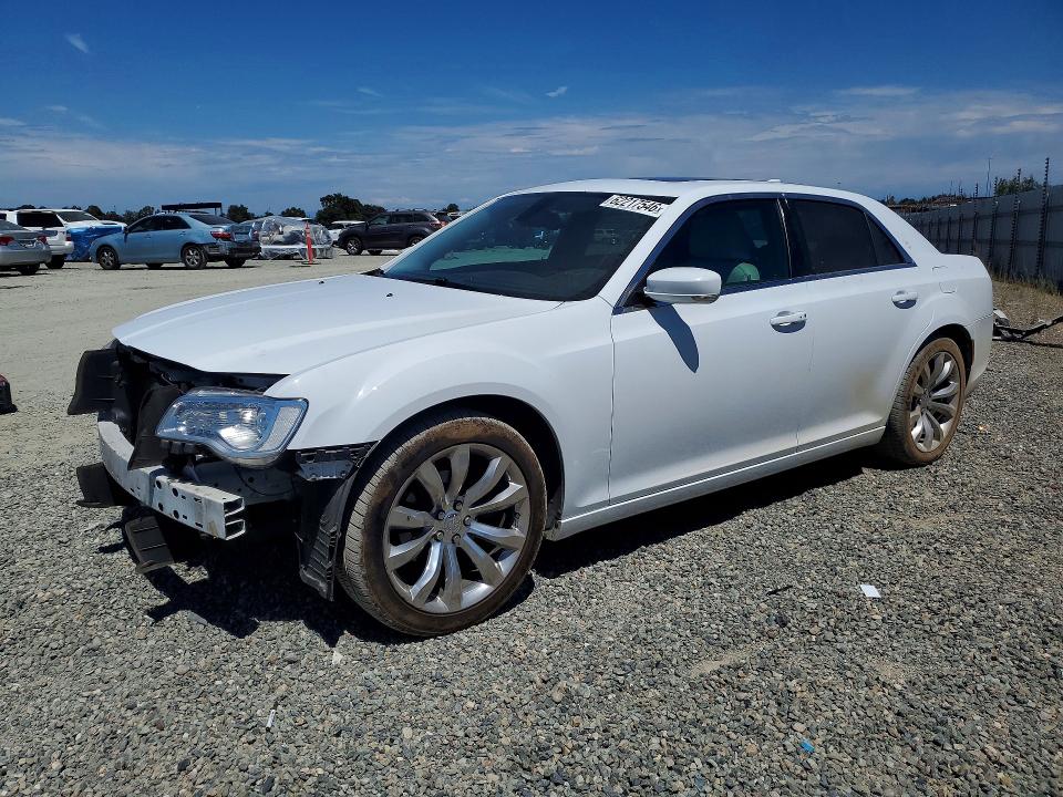 Auction sale of the 2016 Chrysler 300, vin: 2C3CCAAGXGH313444, lot number: 62217546