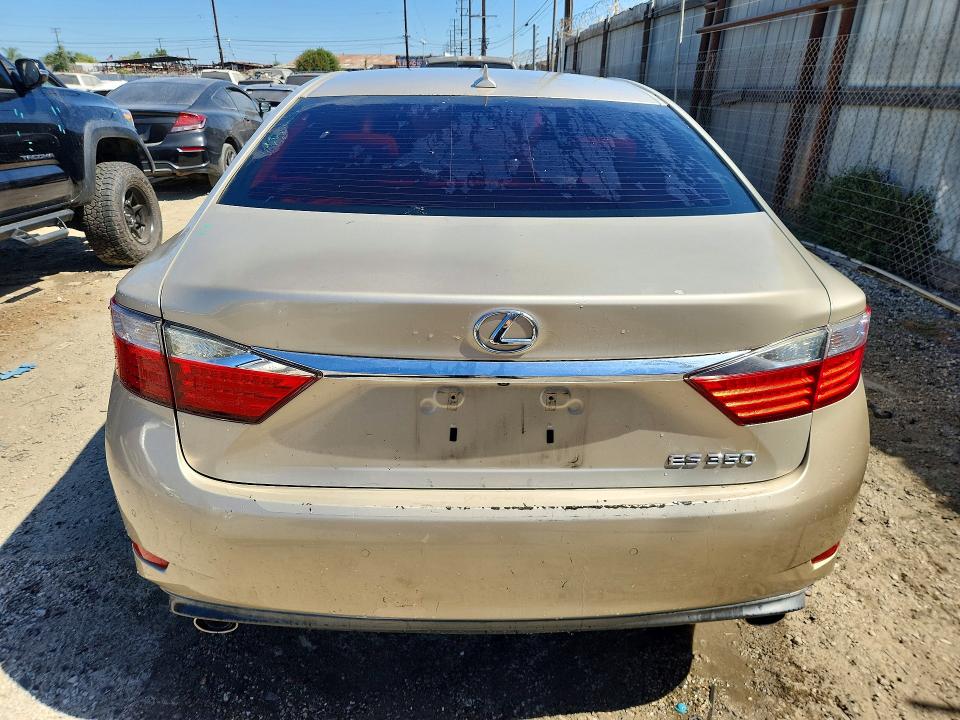 60041006 :رقم المزاد ، JTHBK1GG9D2050982 vin ، 2013 Lexus Es مزاد بيع