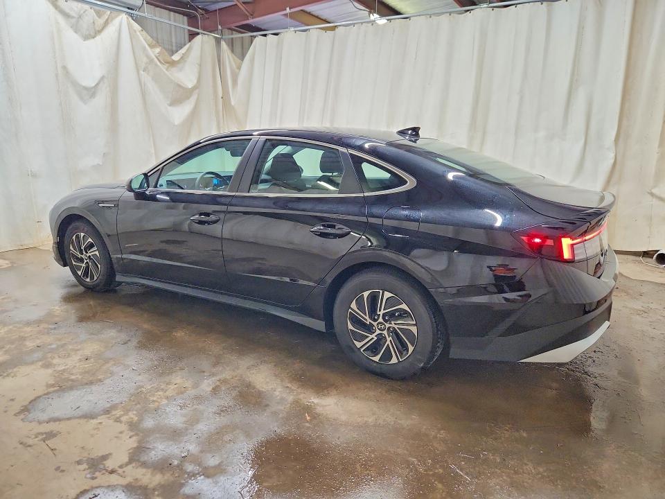 61370186 :رقم المزاد ، KMHL24JJ8TA172714 vin ، 2026 Hyundai Sonata Hybrid مزاد بيع