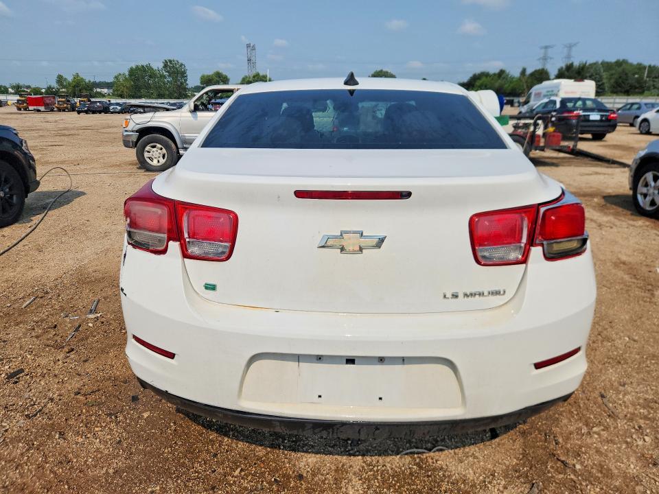 62779596 :رقم المزاد ، 1G11A5SL5FU130565 vin ، 2015 Chevrolet Malibu مزاد بيع