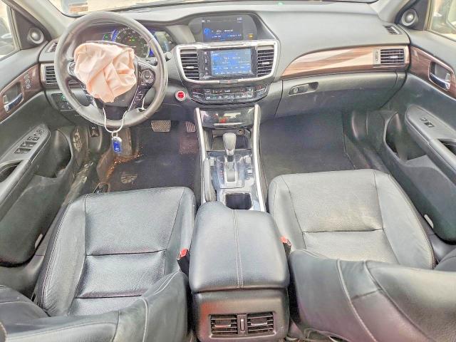 Продажа на аукционе авто 2017 Honda Accord, vin: JHMCR6F59HC030471, номер лота: 62756706