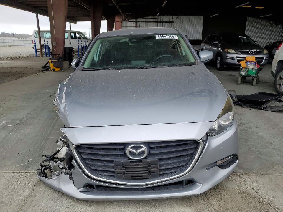 Продаж на аукціоні авто 2018 Mazda 3, vin: 3MZBN1L32JM199568, номер лоту: 60647896