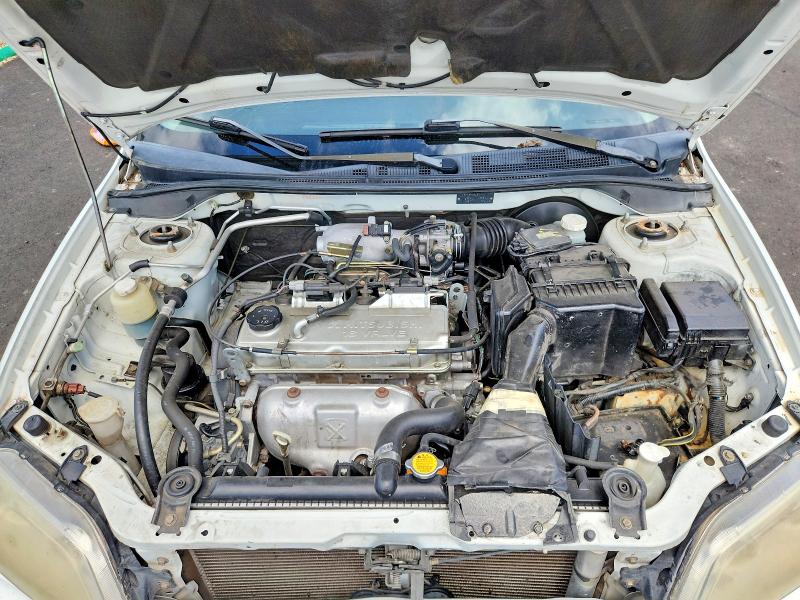 60151556 :رقم المزاد ، JA3AJ26E12U020400 vin ، 2002 Mitsubishi Lancer مزاد بيع