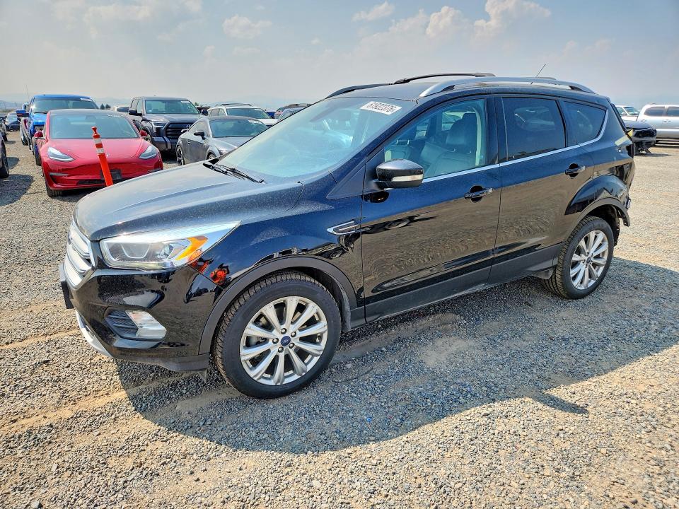 Продажа на аукционе авто 2017 Ford Escape, vin: 1FMCU9J99HUC96266, номер лота: 61922376